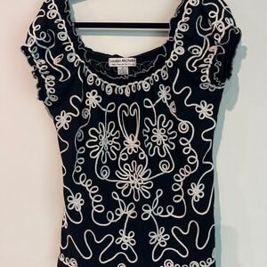 Lauren Michelle Black Embroidered Romantic Playful Top Ruffled Short Sleeves M